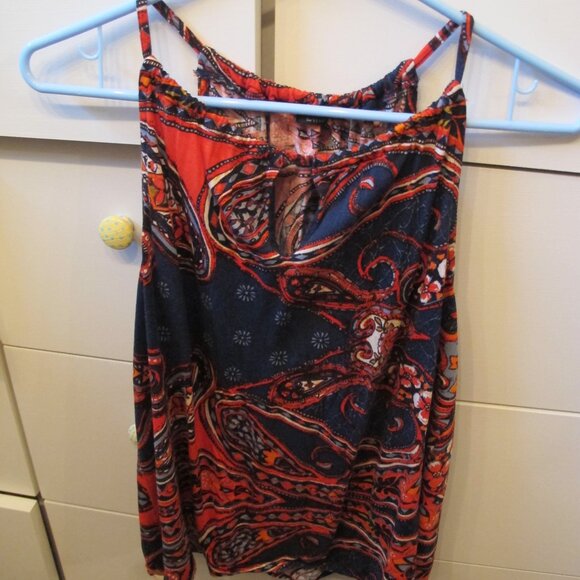 Venus lascana Paisley top in stylish print design Size M - Picture 3 of 7